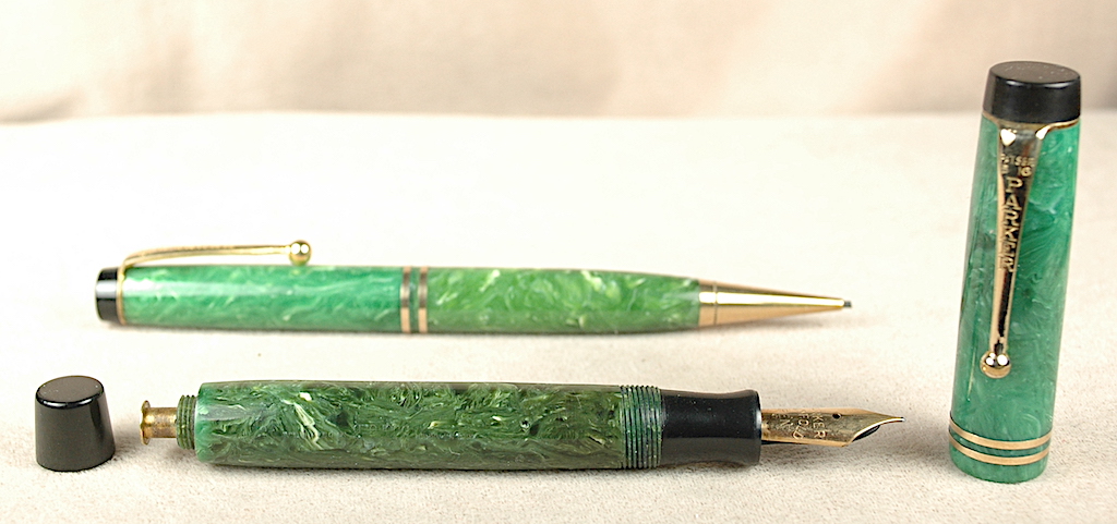 Vintage Pens: 4908: Parker: Duofold